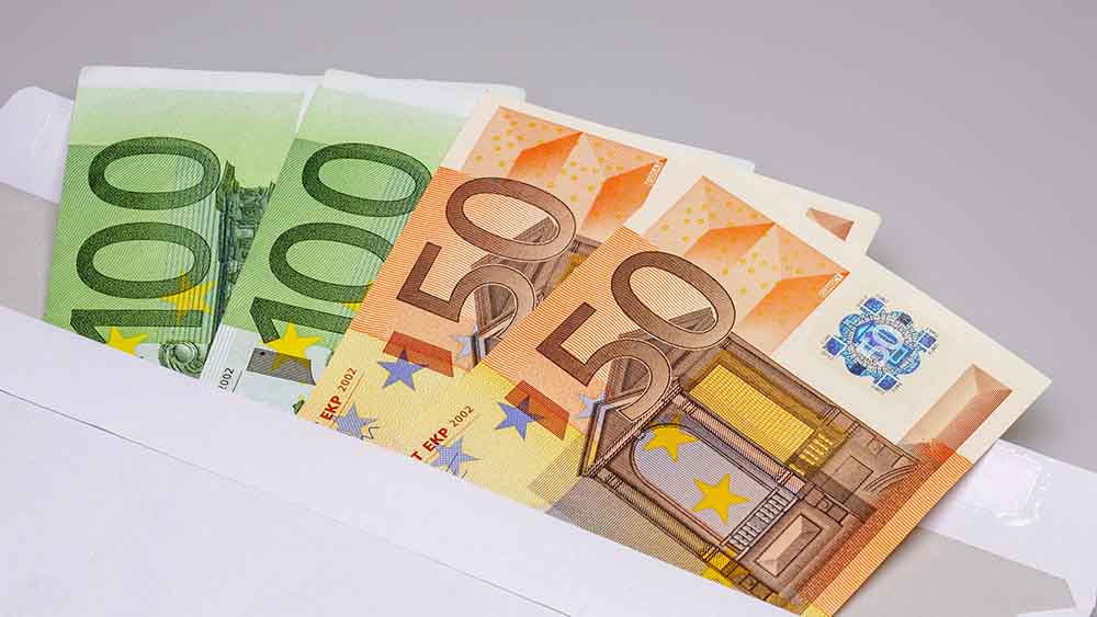 Image - Konfirmation: Sind Geldgeschenke wirklich angemessen?