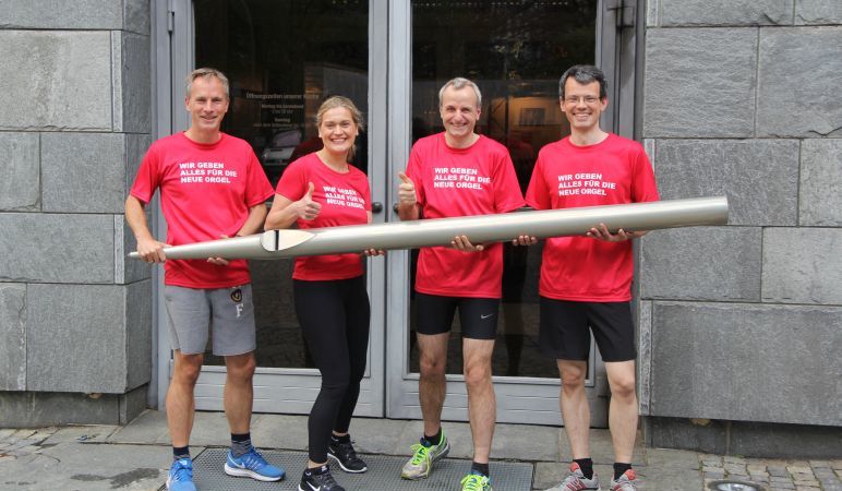 Das Spenden-Team St.Nikolai freut sich über kräftig Rückenwind.