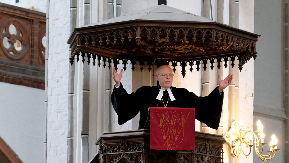 Landesbischof Ulrich bei seinem Abschiedsgottesdienst