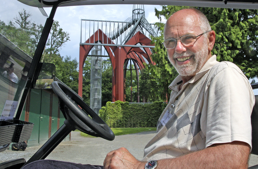 Heinke Petersen leistet im Kloster Ihlow seinen Bundesfreiwilligendienst