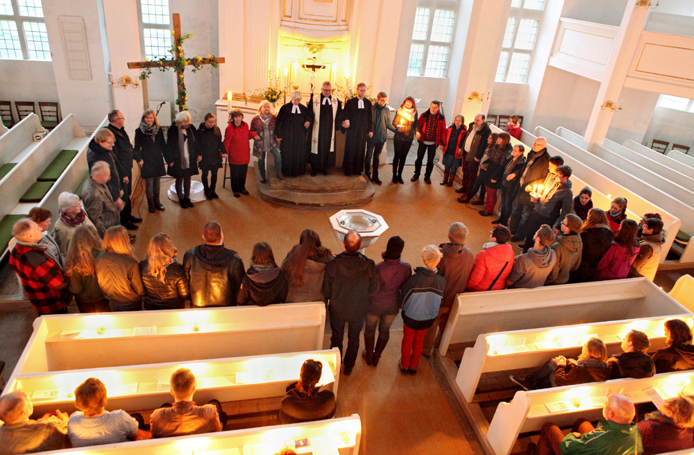 Kirche soll Menschen Halt und Gemeinsamkeit vermitteln