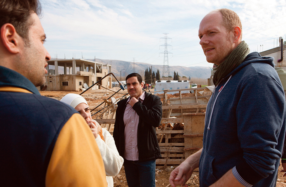 Benedikt Brammer beim Besuch eines Flüchtlingslagers im Libanon