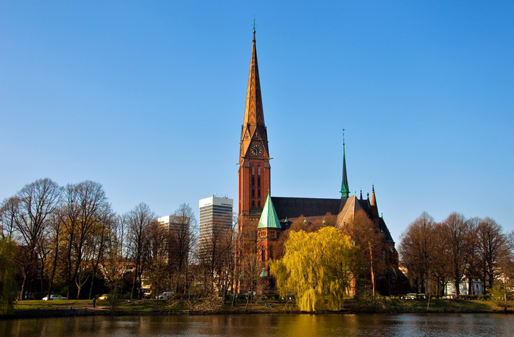 Blick auf die St.-Gertrud-Kirche