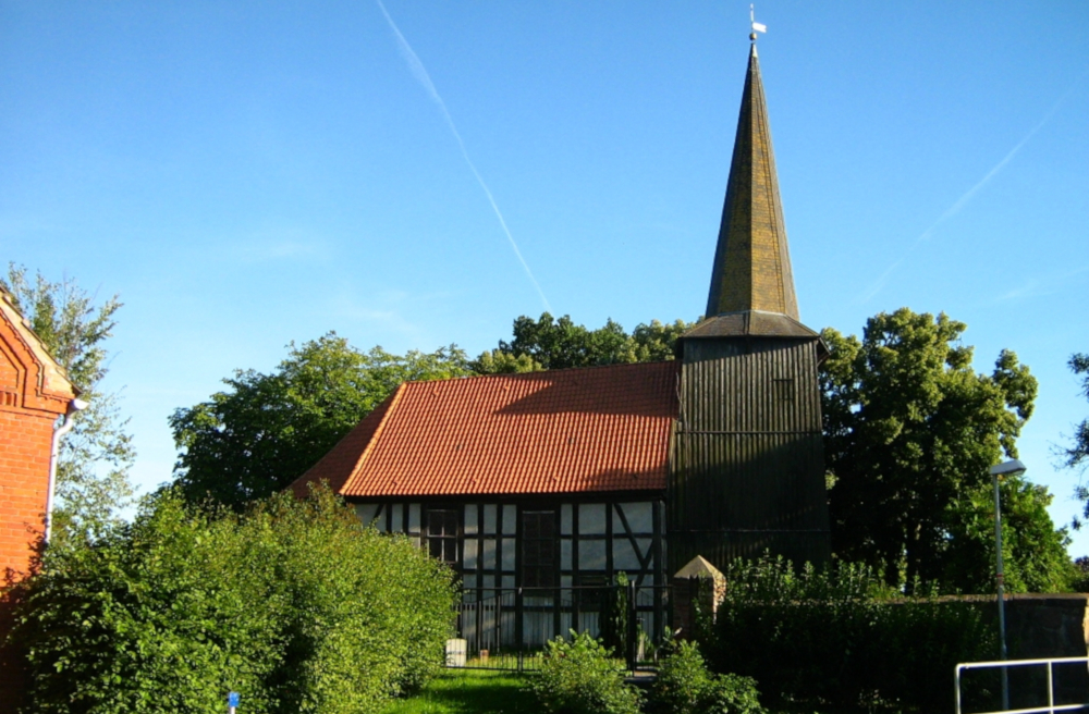Kirche Groß Teetzleben im Kreis Mecklenburgische Seenplatte.