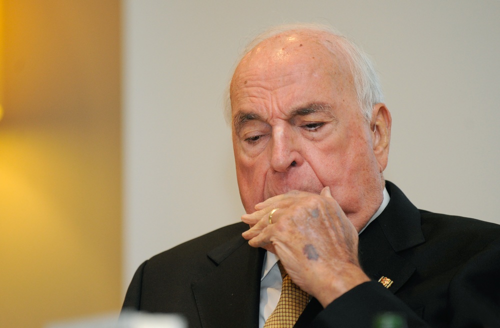 Helmut Kohl im November 2014 bei der Präsentation seines Buchs „Aus Sorge um Europa“