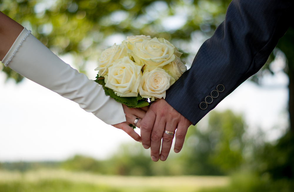 Bei der Zahl der Eheschließungen ist von einer Normalisierung nach den coronabedingten Einschränkungen und von einem Nachholeffekt auszugehen