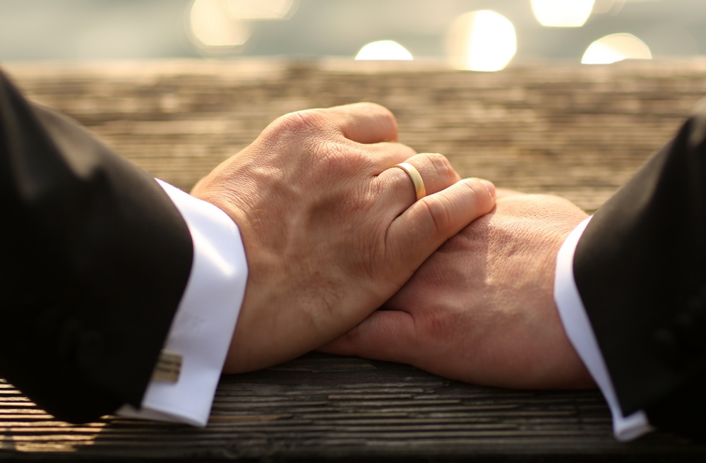 Segnungsgottesdienste sollen für homosexuelle Paare einfacher werden