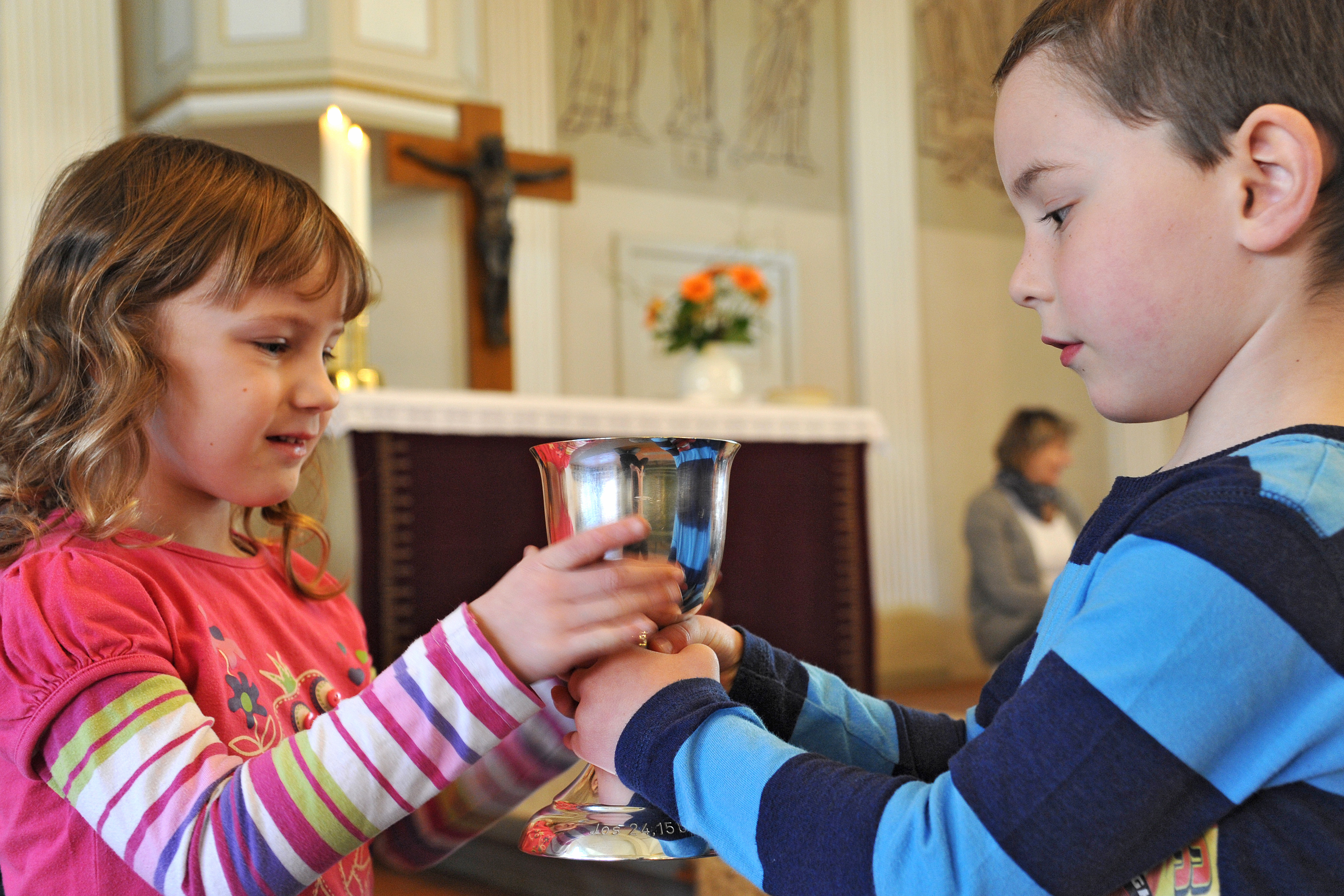 Kleine Christen sollen beim Gottesdienst mitmischen