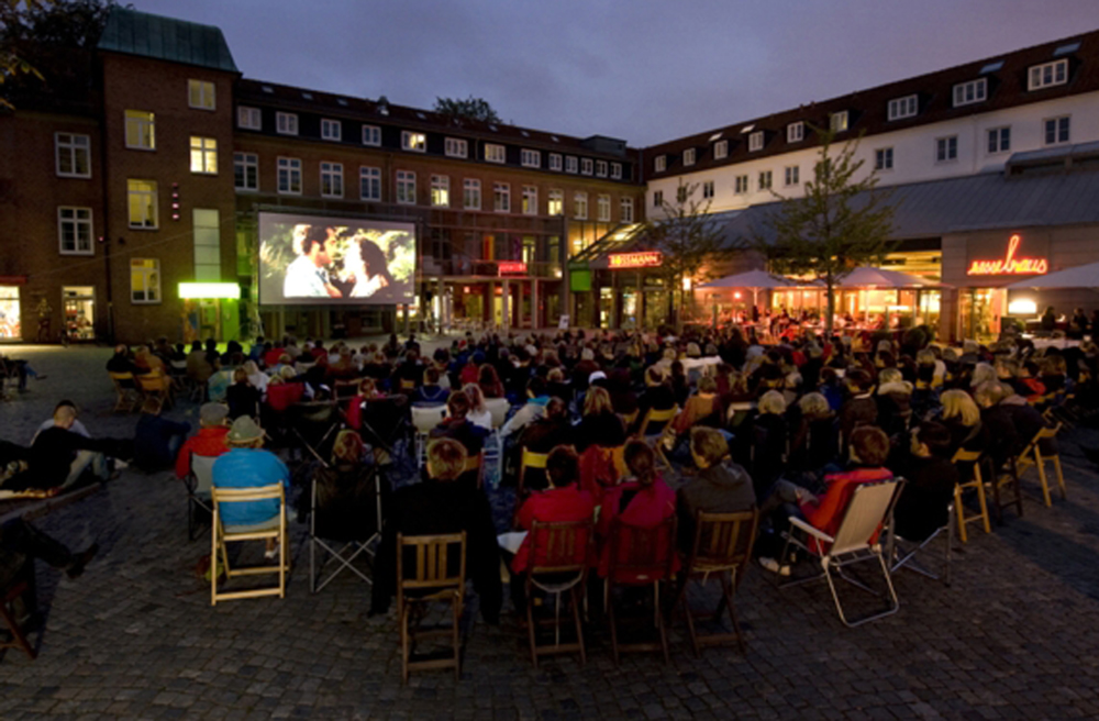 Sommerkino auf dem Alsterdorfer Markt