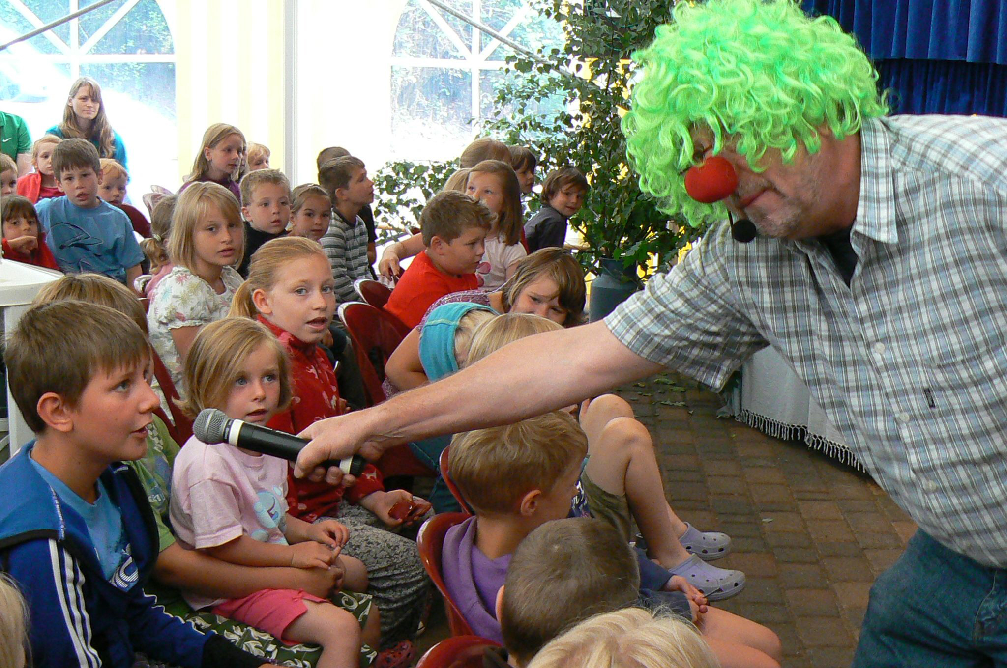 Auch Unterhaltung für Kinder gehört bei der Kirche auf dem Campingplatz dazu