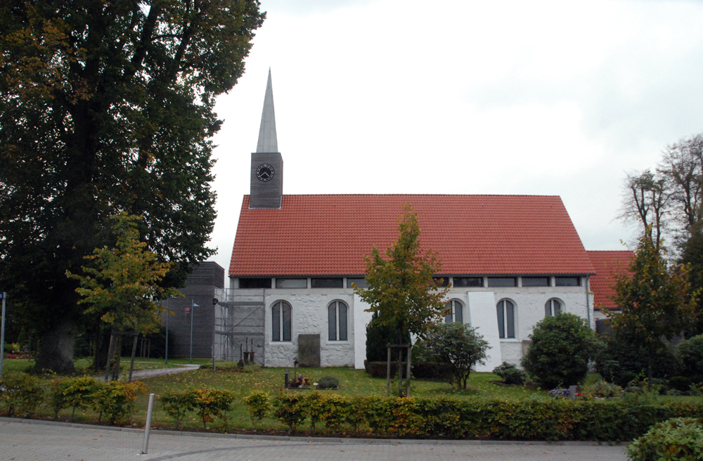 St. Severin-Kirche in Hanerau-Hademarschen im Jahr 2012