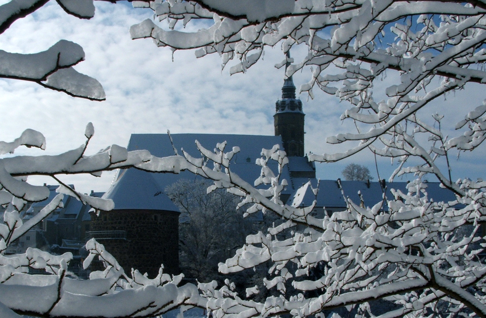 Bei Eis und Schnee muss die Gemeinde aus der Kirche ausziehen (Symbolbild)