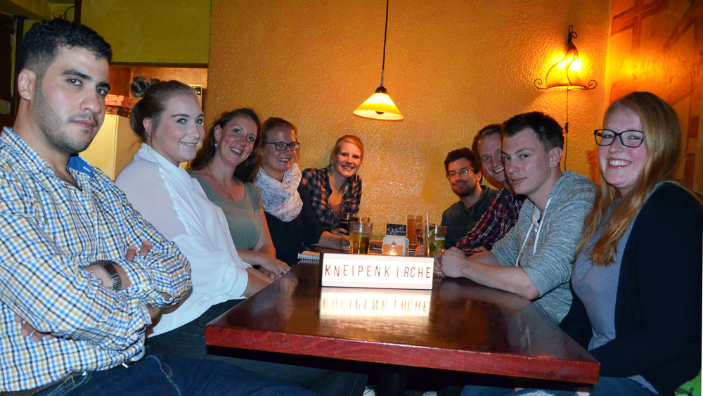 Image - Hier wird die Kneipe zur Kirche