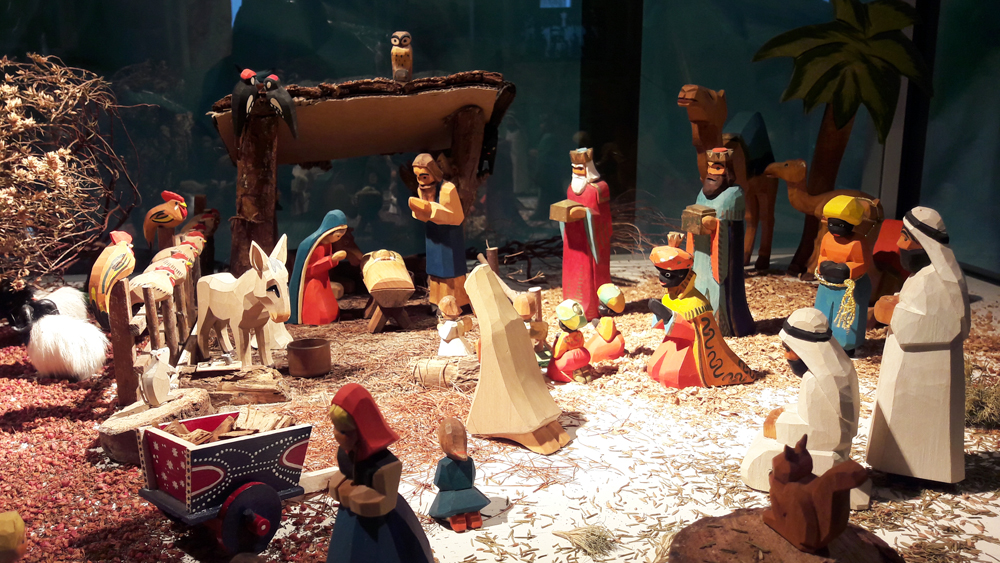 Eine der ausgestellten Krippen