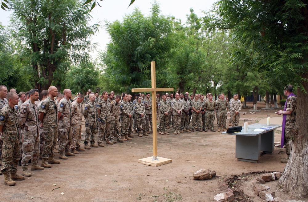 Feldgottesdienste im Ausland gehören bei der Militärseelsorge dazu