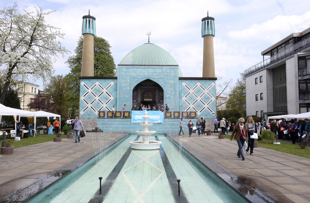 Die Blaue Moschee an der Hamburger Außenalster