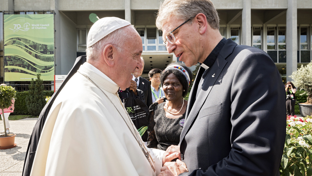 Papst Franziskus und Olav Fykse Tveit, Generalsekretär des Weltkirchenrats
