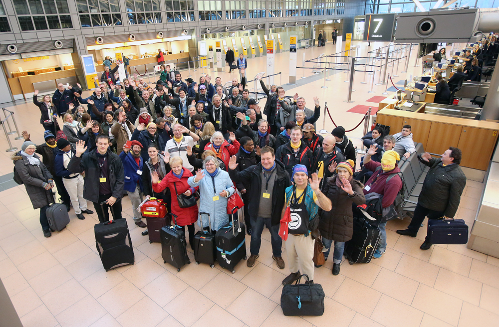 Die Teilnehmer vor der Abreise am Hamburger Flughafen im November 2016