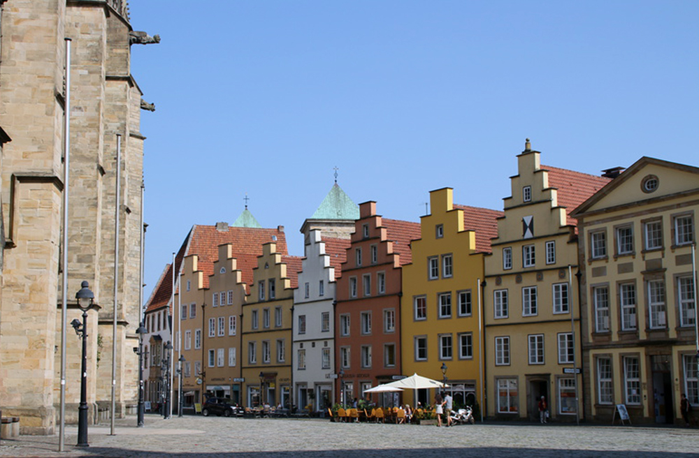 In Osnabrück – hier der Rathausplatz – tagt die Synode zum ersten Mal