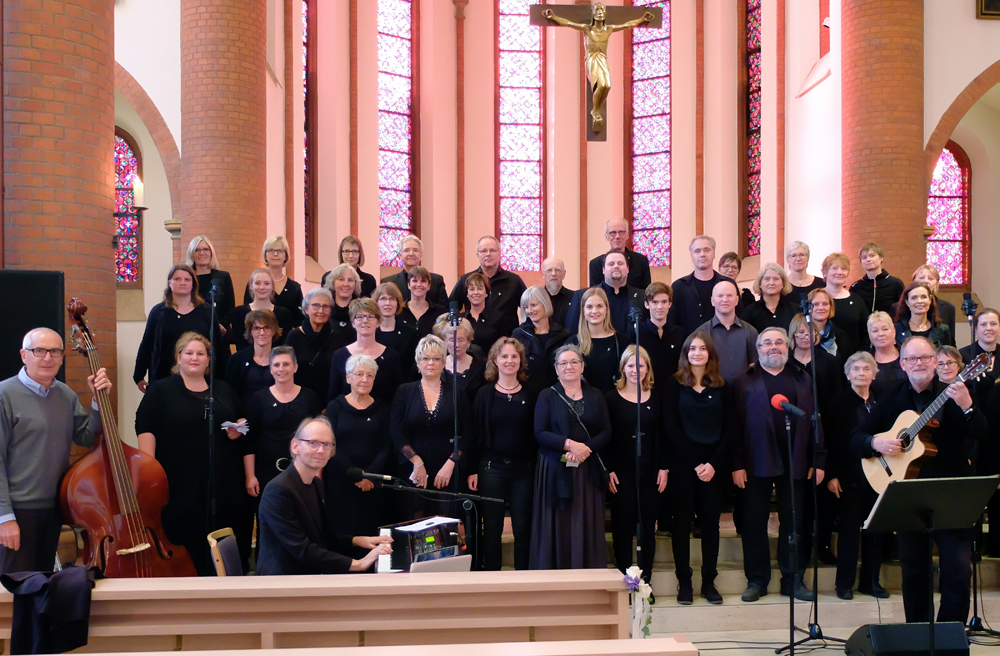 Der German Folk and Gosplechoir singt in Eutin