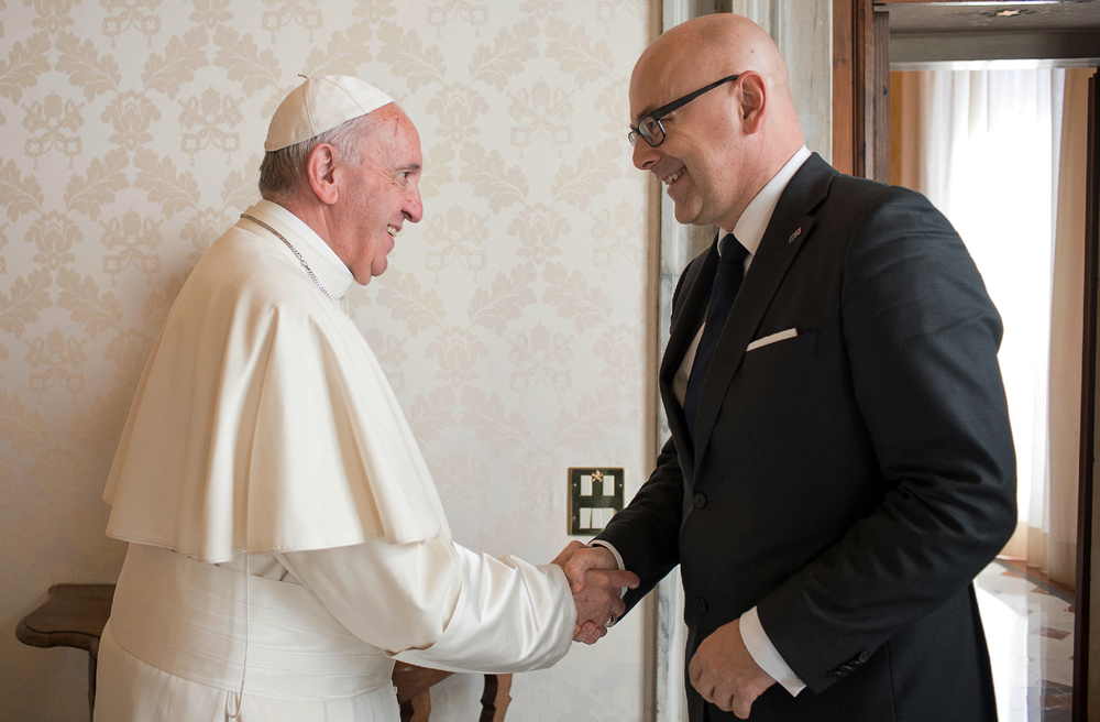 Papst Franziskus empfängt den schleswig-holsteinischen Ministerpräsidenten Torsten Albig
