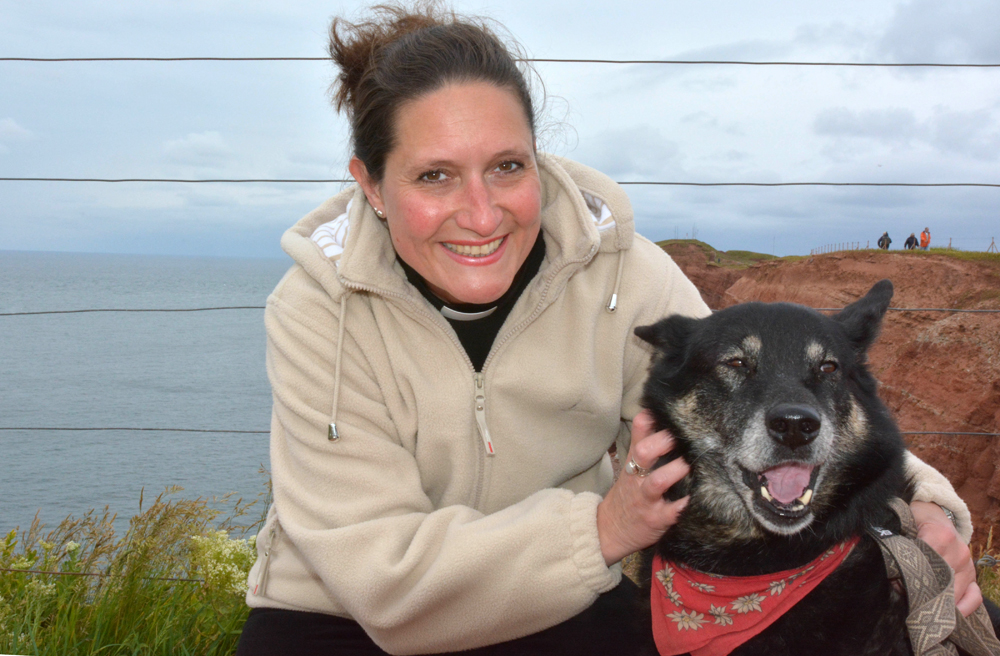 Pamela Hansen mit Jessie, ihrer Schäferhund-Huskymix-Hündin