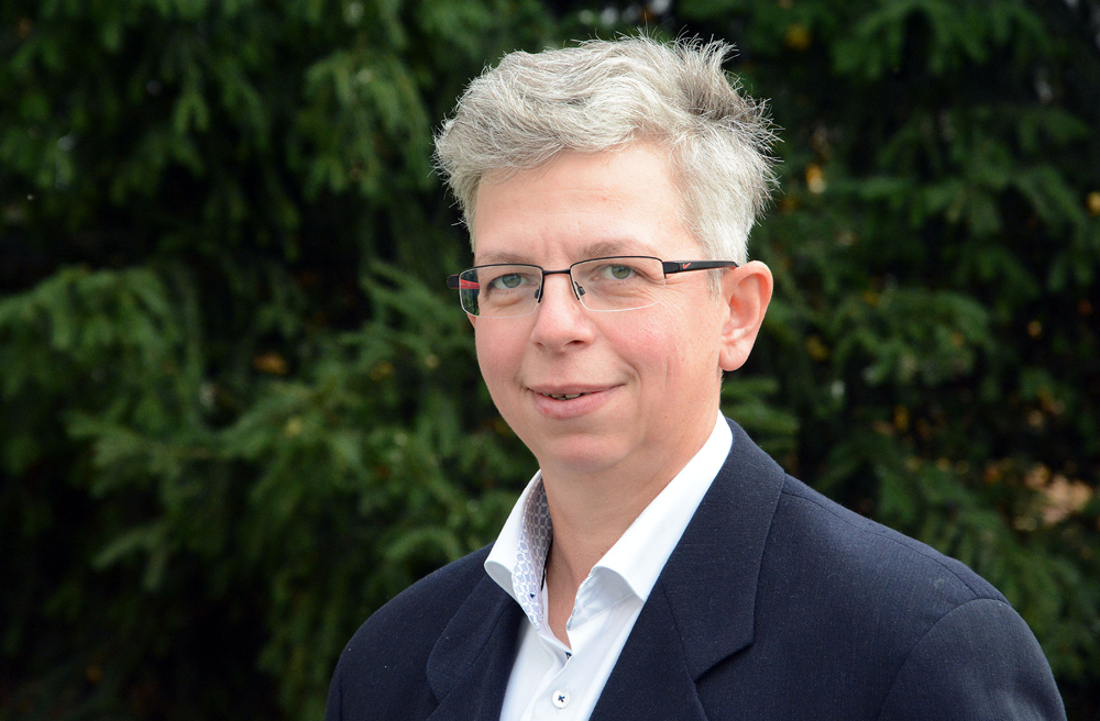 Image - Aus der Pfarrerin wird ein Mann