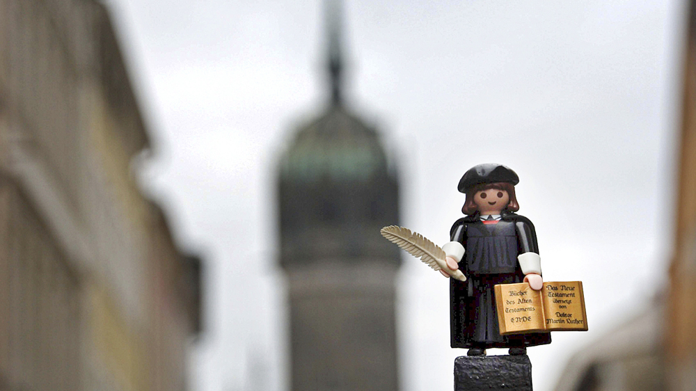 Das freut nicht nur den Playmobil-Luther: Der 31. Oktober wird in Hamburg ein Feiertag
