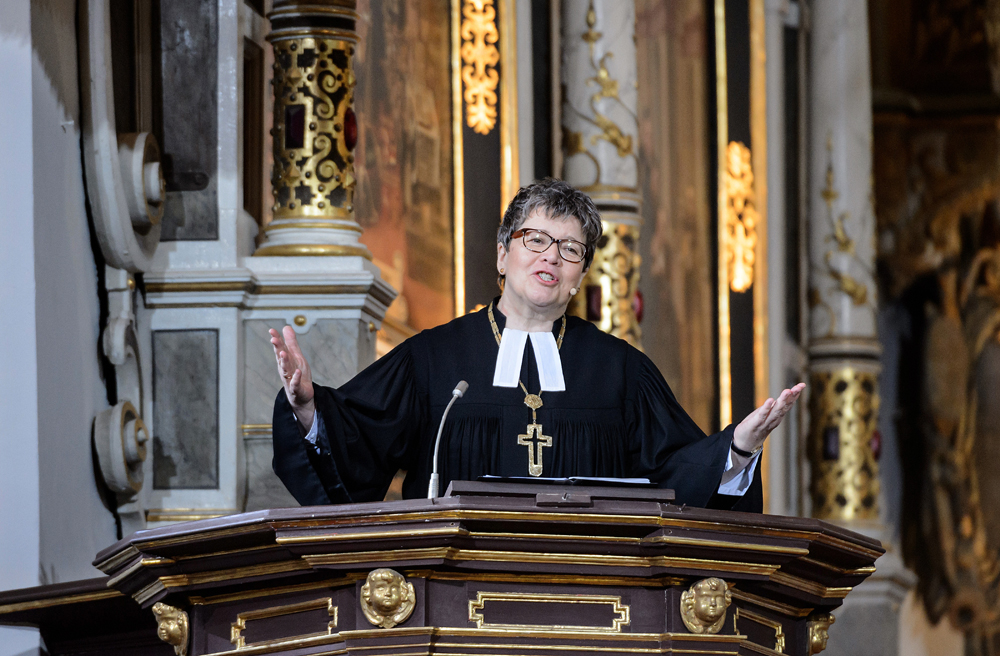 Bei einer Predigt kommt es auch auf Gesten an (Symbolbild)