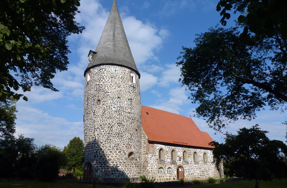 Eine typisch romanische Dorfkirche ist die Vicein-Kirche von Ratekau
