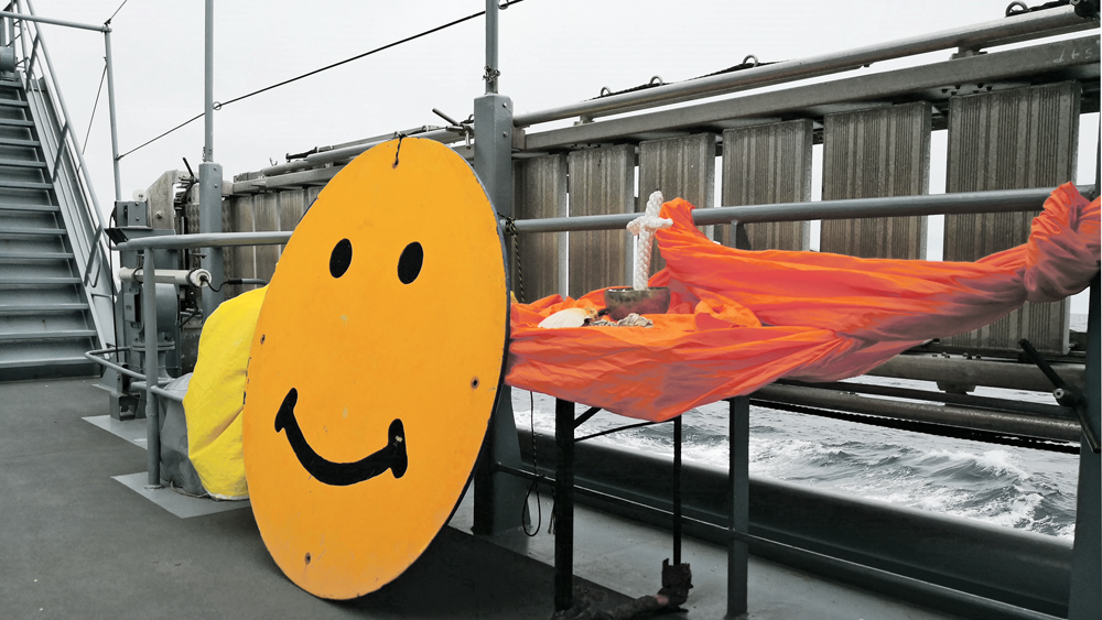 Der Altar auf dem Tender „Mosel“