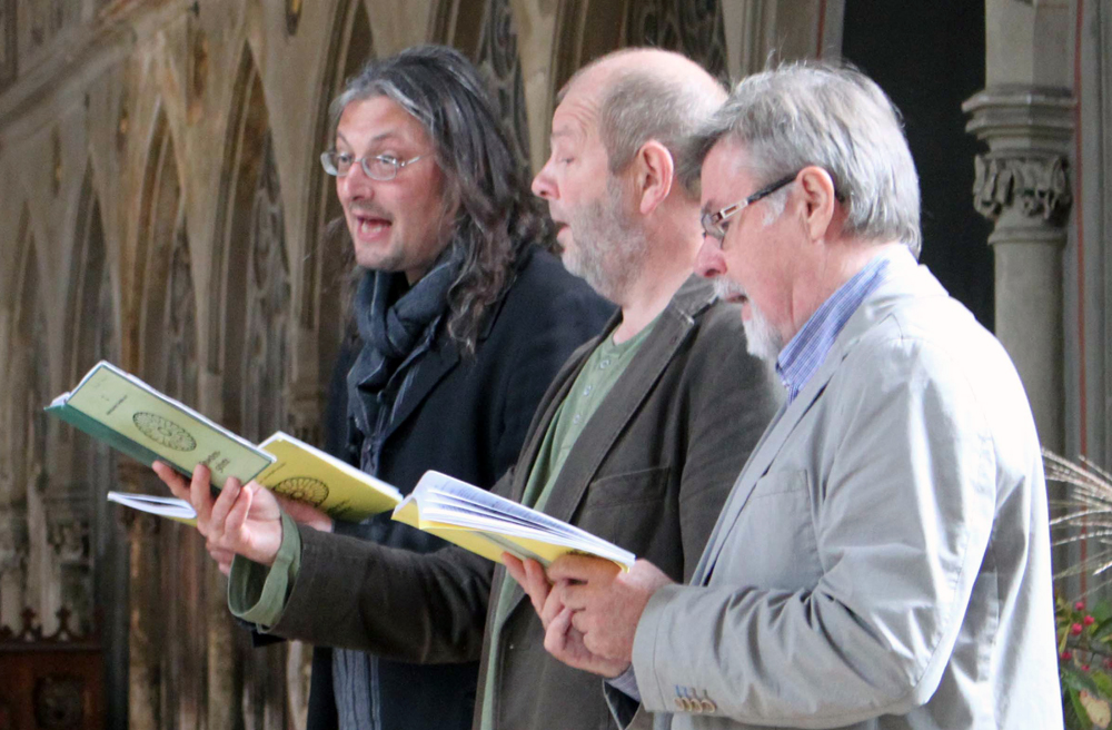 Gregorianische Gesänge der Teilnehmer