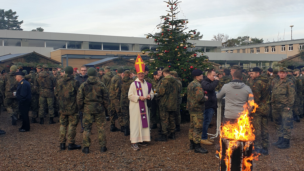 Weihnachtsmarkt in der Clausewitz-Kaserne in Nienburg