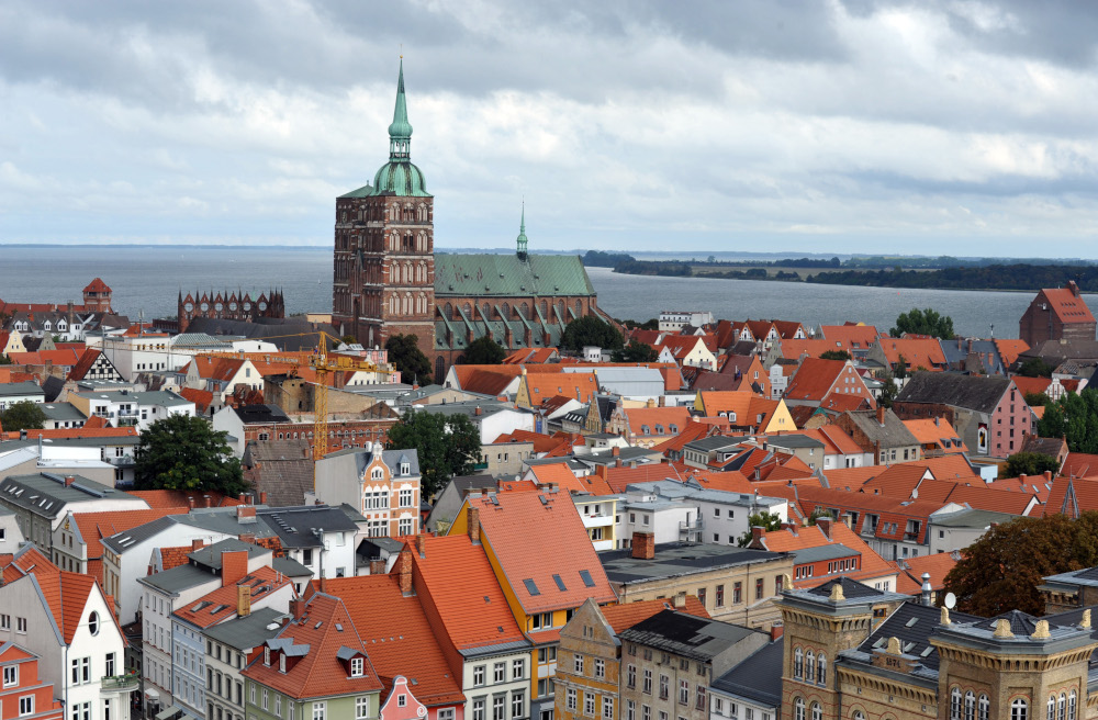 Über Stralsund thront die Nikolaikirche