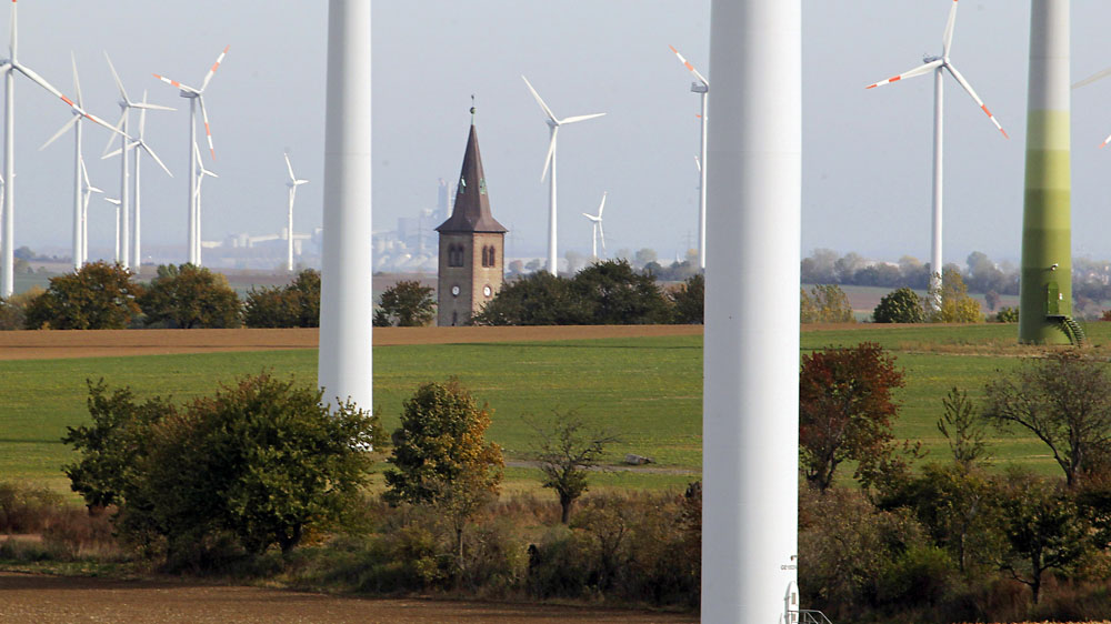 Viele Windkraftanlagen stehen auf Kirchengrund (Symbolbild)