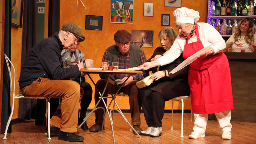 Und Prost: In Kevins Restaurant wird ordentlich aufgetischt