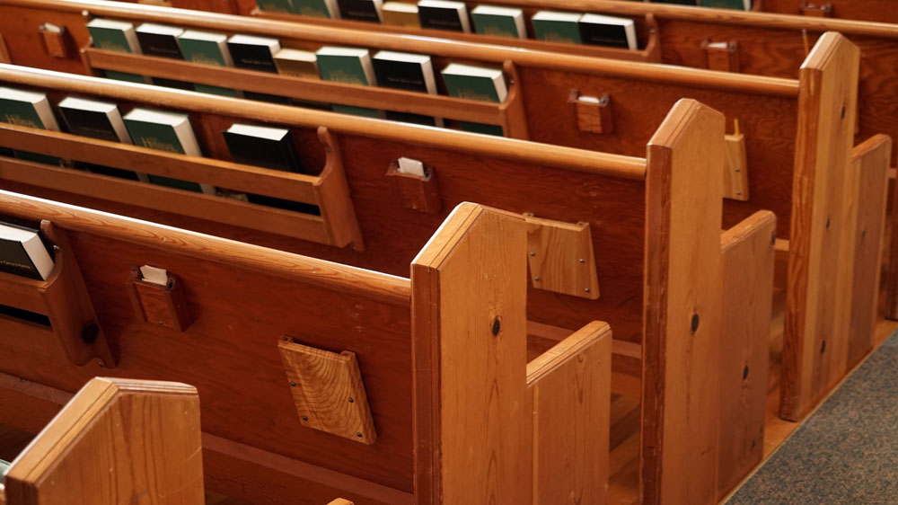 Die Kirchenbänke im Norden bleiben leer (Symbolbild)