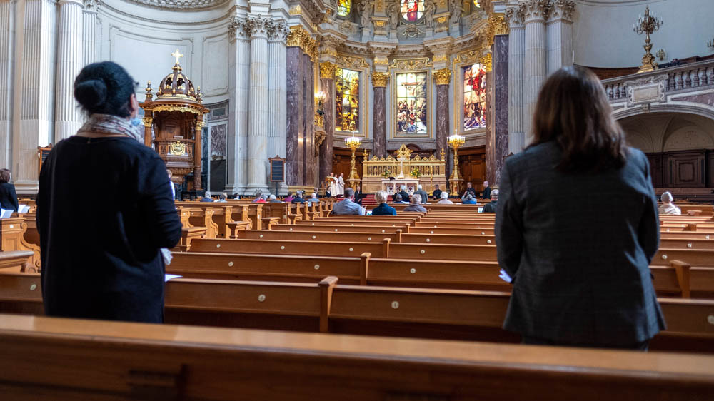 Image - “Christus ist der Herr, nicht das Coronavirus!”