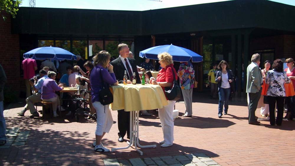 Das Gemeindefest wird traditionell zusammen gefeiert – wie hier 2009