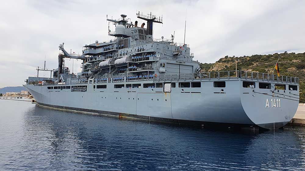 Der Einsatzgruppenversorger „Berlin“ ist noch bis September in der Ägäis im Einsatz