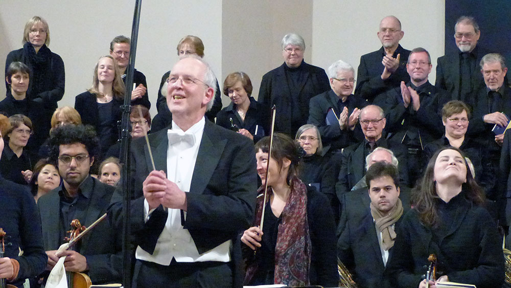 Kirchenmusikdirektor Lothar Mohn an seinem liebsten Arbeitsplatz