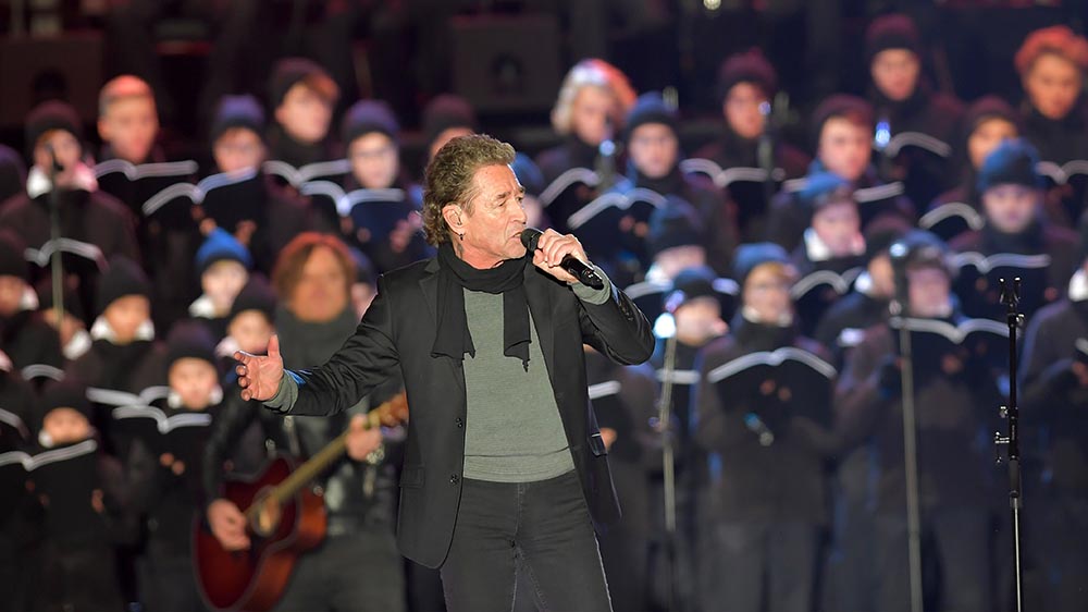 Beim Adventskonzert 2018 stand der Kreuzchor mit Rockstar Peter Maffay auf der Bühne