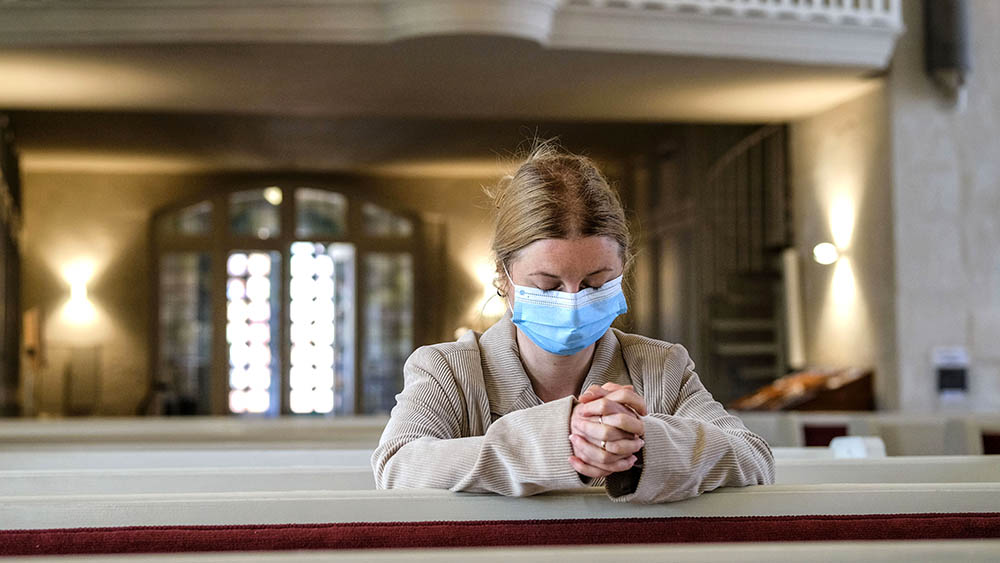Mit Maske und Abstand dürfen weiter Gottesdienste gefeiert werden