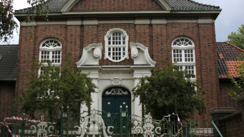 In der Mennonitenkirche von Altona findet der Gottesdienst statt