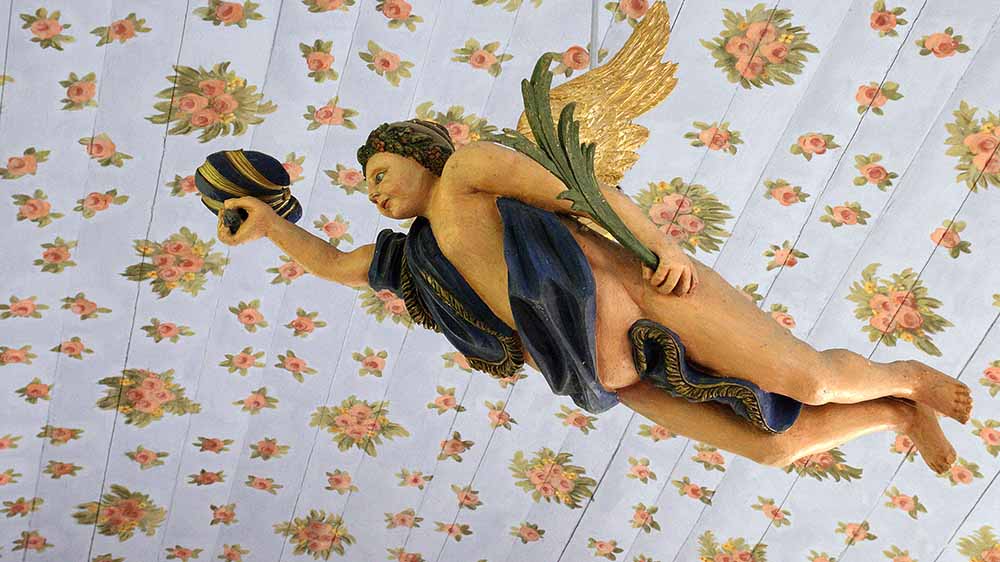 Taufengel in der Evangelischen Inselkirche Kloster auf der Hiddensee