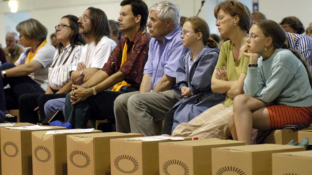 Beim Ökumenischen Kirchentag 2003 in Berlin war von Mindestabstand nicht die Rede