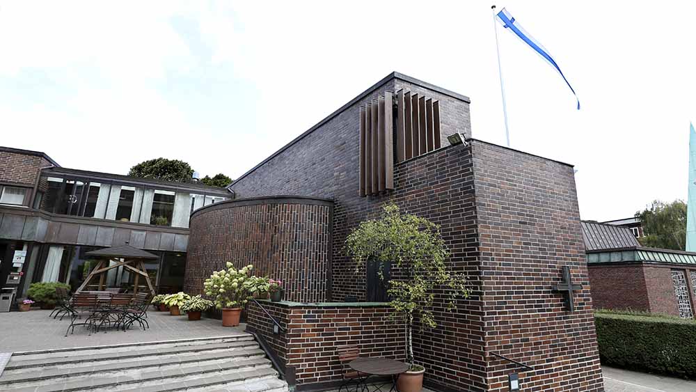 Die finnische Seemannskirche liegt nahe den Landungsbrücken