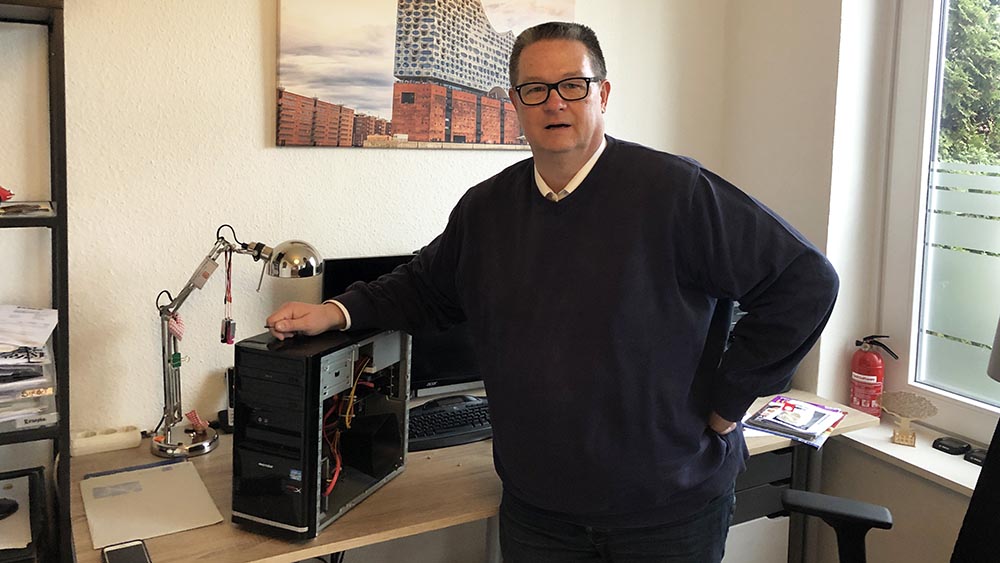 Dirk Haldenwang haucht ausrangierten Computern neues Leben ein