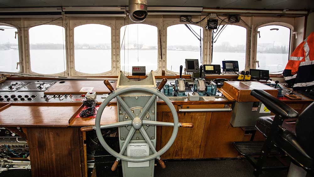 Die Brücke der "Sea-Eye 4"