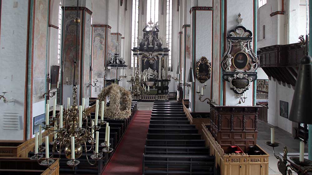 Blick in die Lübecker St. Jakobi-Kirche